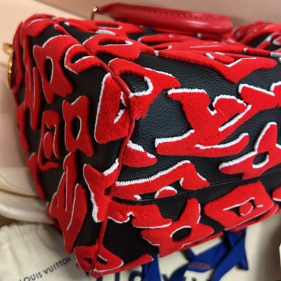 ๐ SPEEDY ๐ BRAND NEW Louis Vuitton Red and Black Satchel BANDOULIERE - Picture 8 of 14